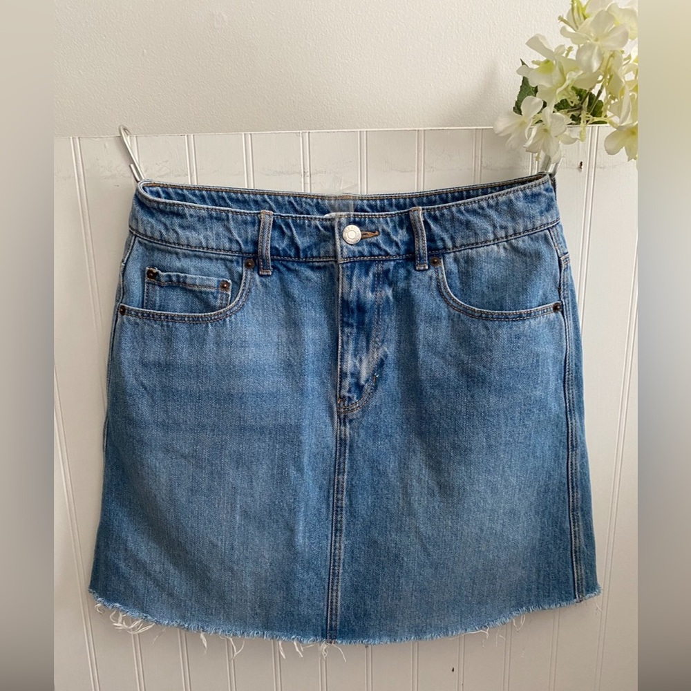 Denim Skirt, Distressed & Raw Hem, Old Navy, Size 6